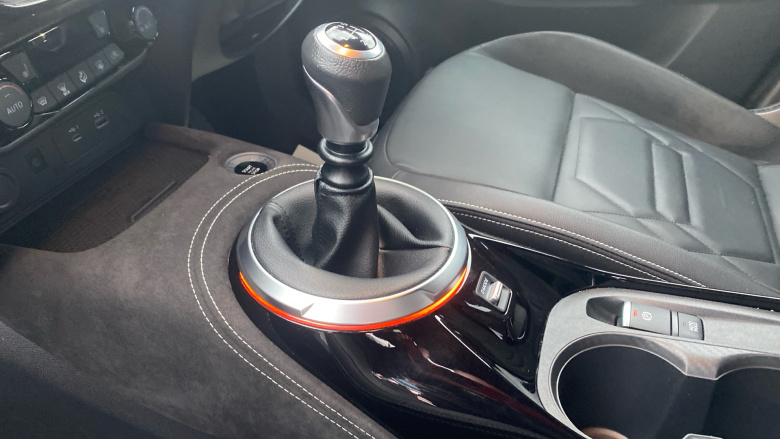 Nissan Juke 1.0 DiG-T Tekna+ 5dr Petrol Hatchback